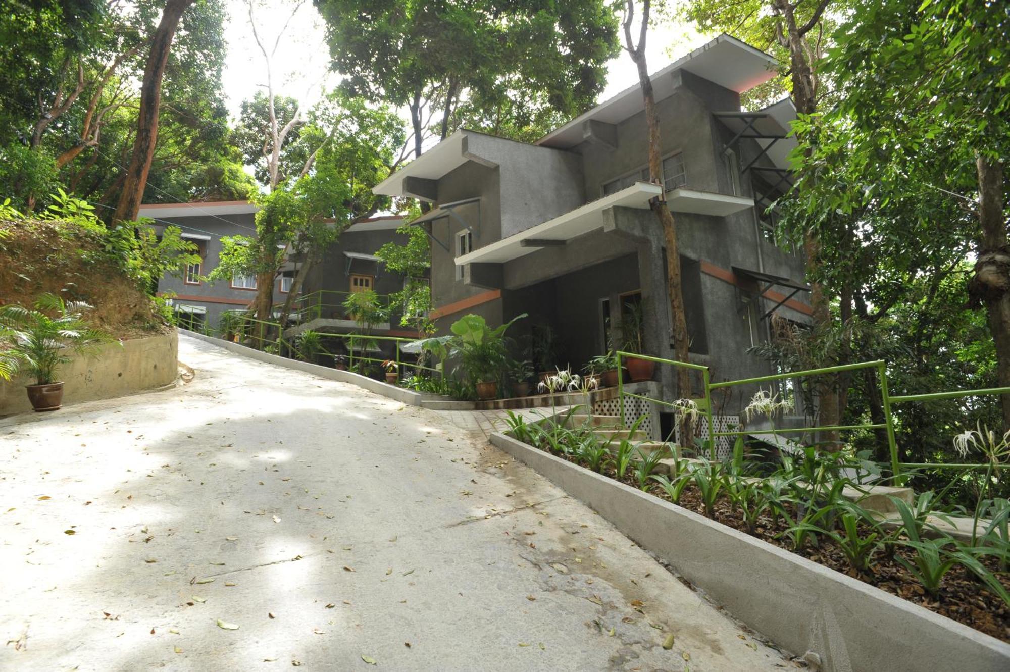 פנתאי צנאנג Ambong Rainforest Retreat מראה חיצוני תמונה