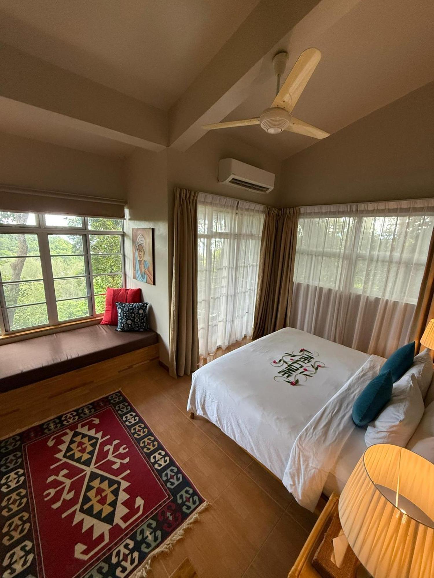 פנתאי צנאנג Ambong Rainforest Retreat מראה חיצוני תמונה